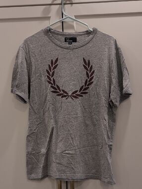 Fred Perry Gray Short Sleeve Tee with Maroon Laurel